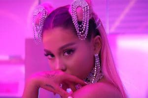 Ariana Grande - 7 rings