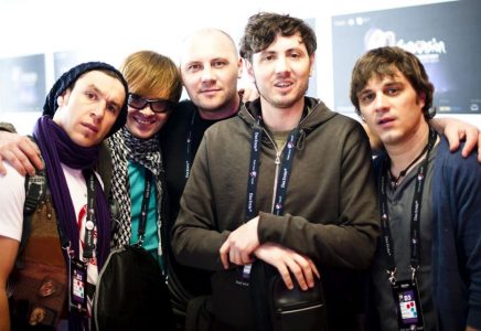 india ma cheama zdob si zdub