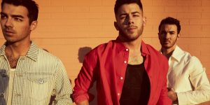 Jonas Brothers - What A Man Gotta Do