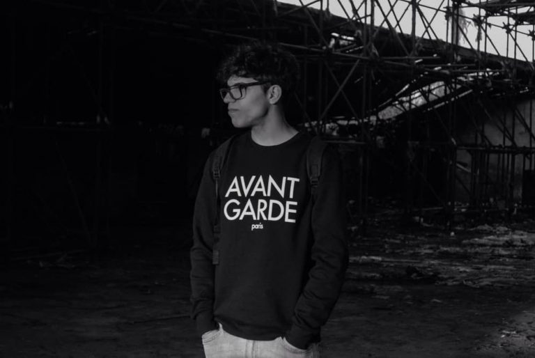 KHARFI lansează „Don’t Waste My Time” FEAT. JADE MILLION