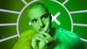 J. Balvin, Sky - Verde