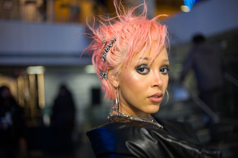 Videoclip: Doja Cat feat. Gucci Mane – Like That