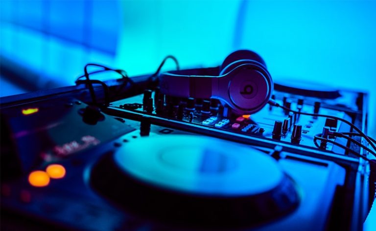 dj Lucian