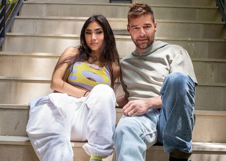 Ricky Martin, Paloma Mami - Qué Rico Fuera